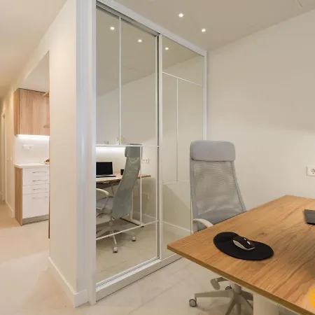 公寓 Living Canteras Homes- Beachfront Aquamarina 大加那利岛拉斯帕尔马斯